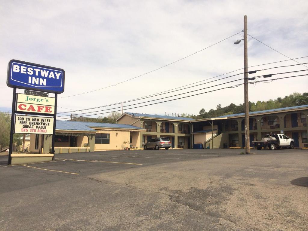 Bestway Inn Ruidoso Downs Экстерьер фото
